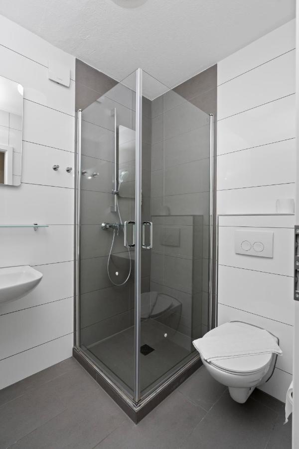 Hotel Adler Friedrichshafen Luaran gambar