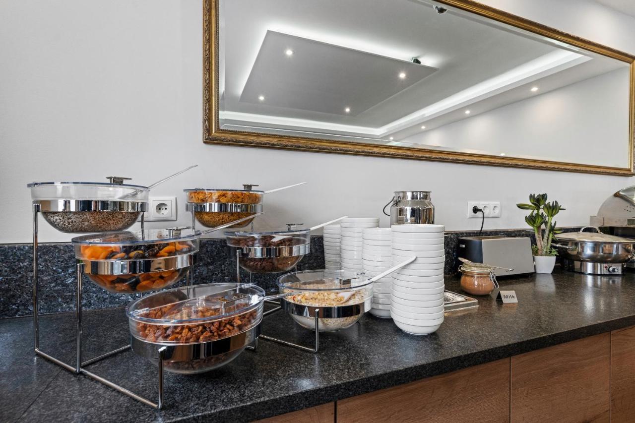 Hotel Adler Friedrichshafen Luaran gambar