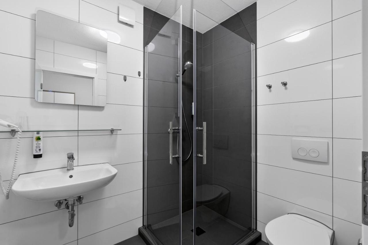 Hotel Adler Friedrichshafen Luaran gambar